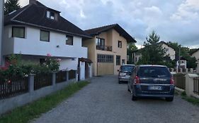 Lav Apartments