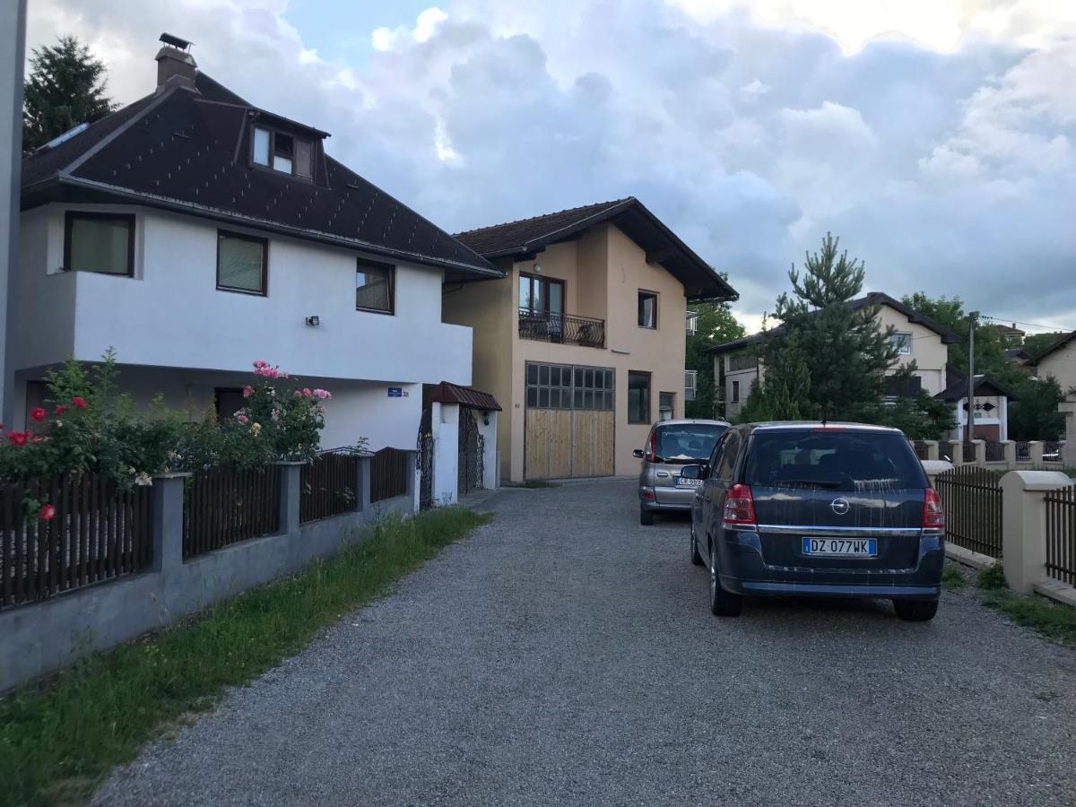 Lav Apartments Bihać Exterior foto